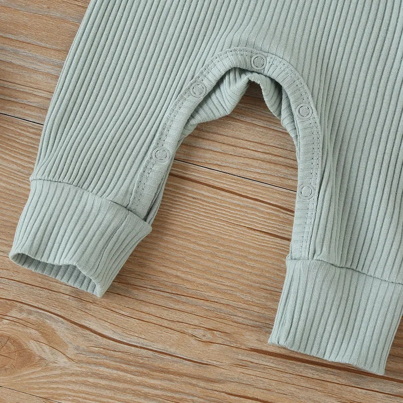 Cozy Autumn Newborn Romper - Adorable Cotton Jumpsuit for Baby Boys & Girls